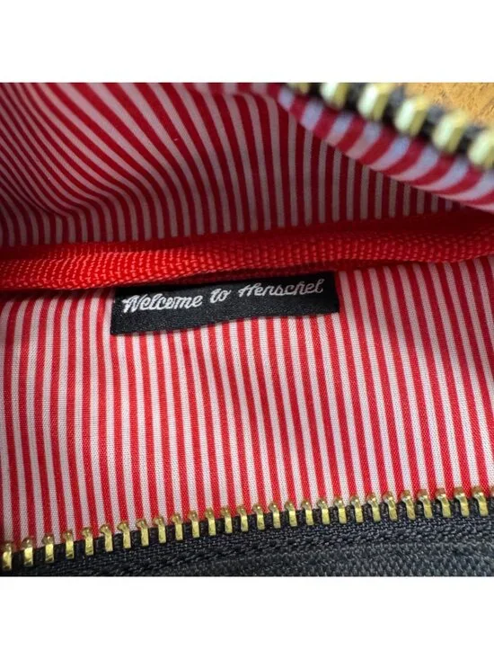 HERSCHEL SUPPLY CO. Settlement Hip Pack Black Waist Bag Adjustable Fanny Pack - Picture 10 of 12